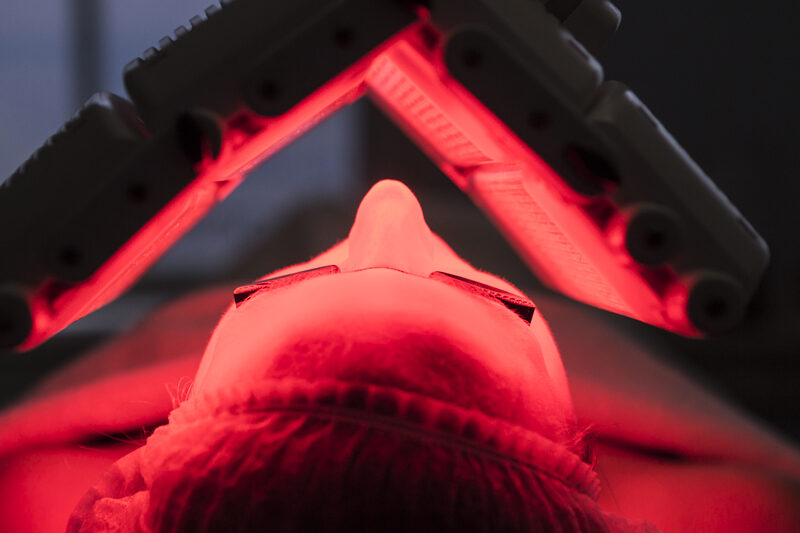 LED therapie met roodlicht Omnilux